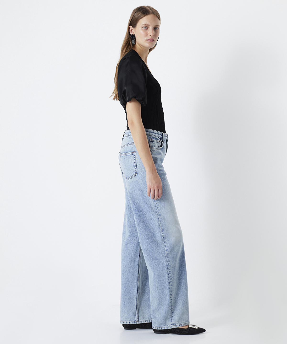 Wide leg indigo jeans outlet