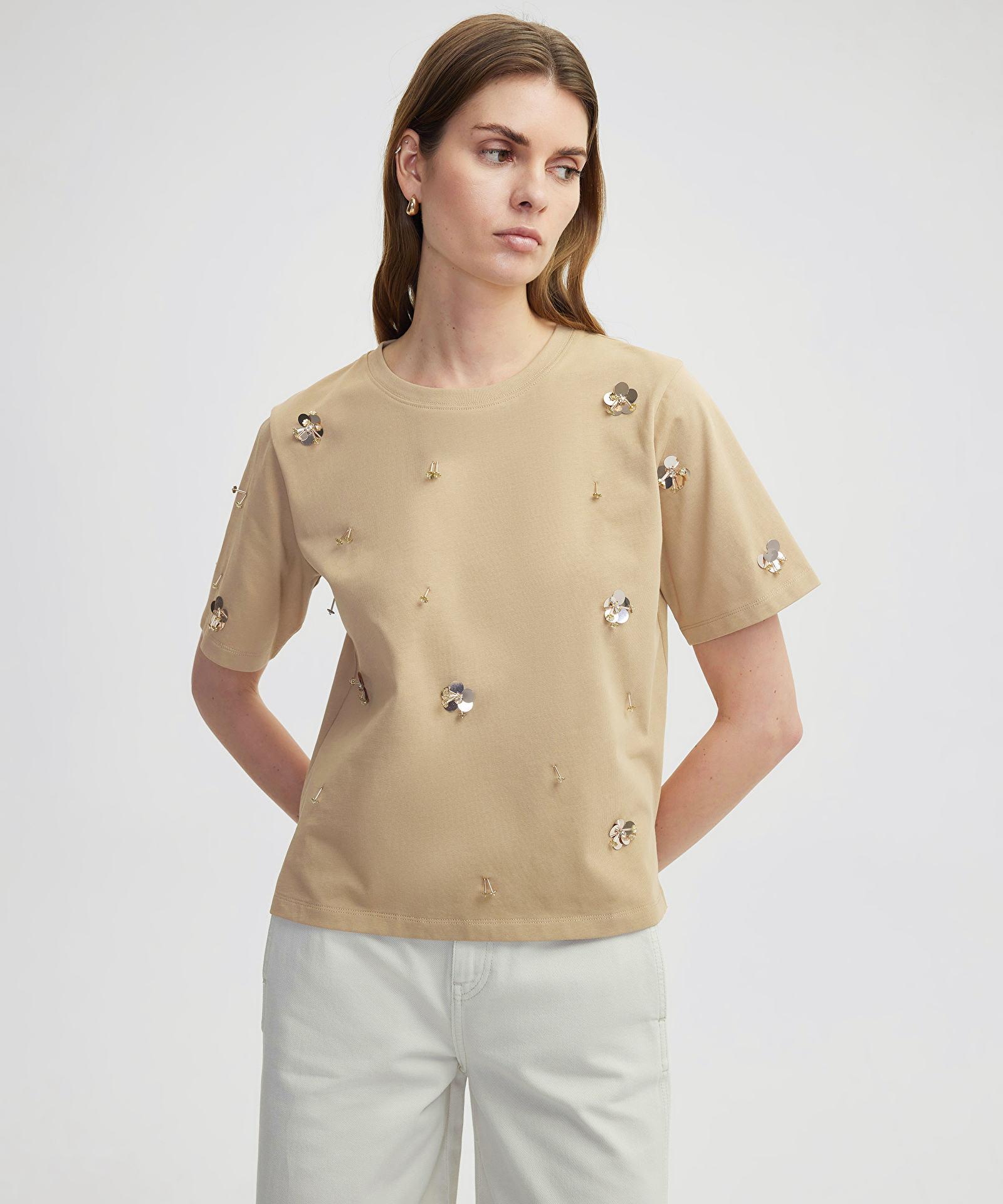 Natürel Payet işlemeli tişört IS1250070210003 | İpekyol