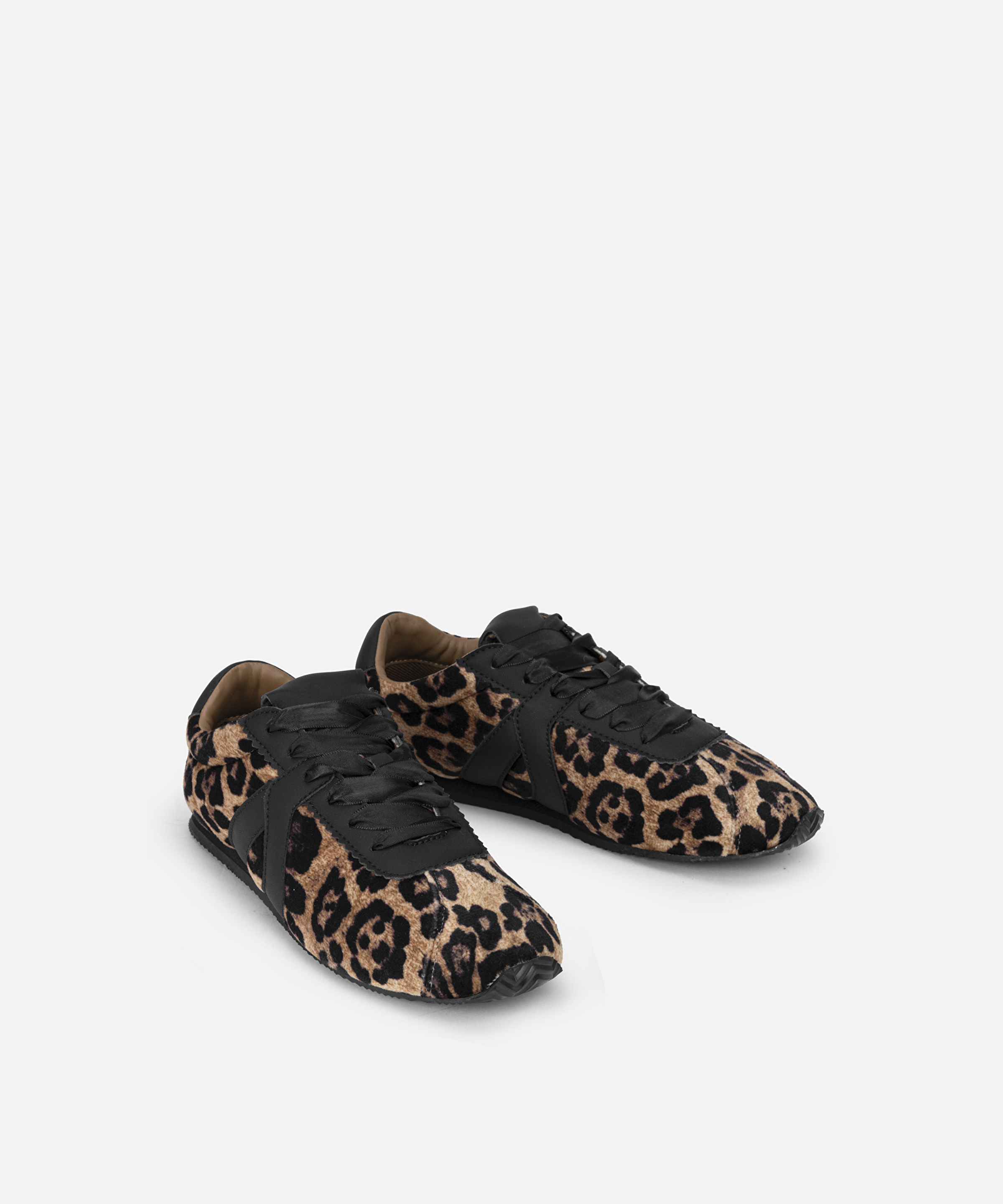 SNEAKER_1