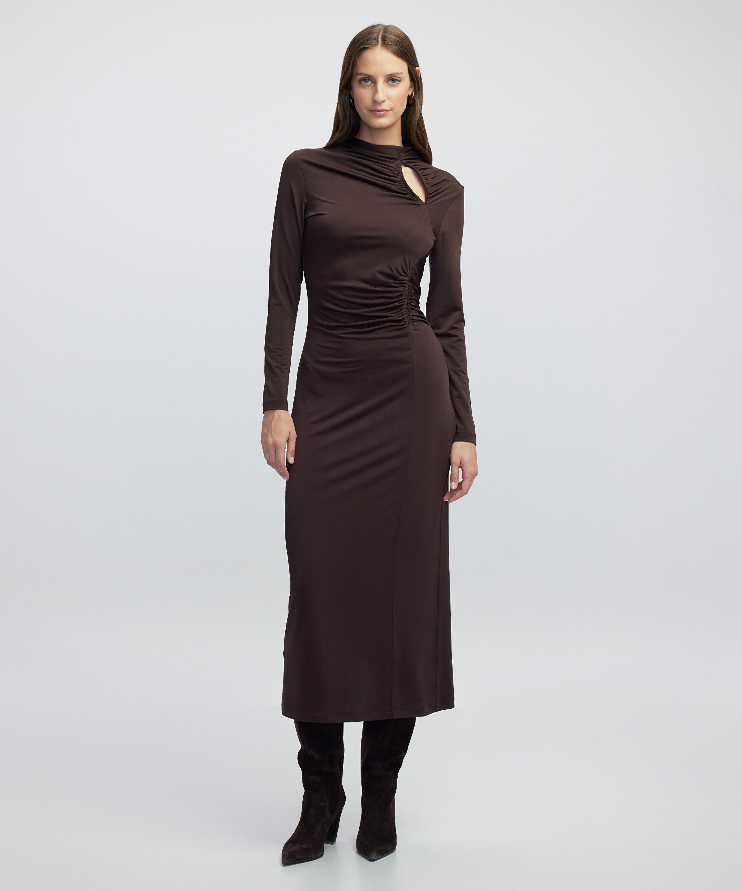 Drapeli cutout elbise