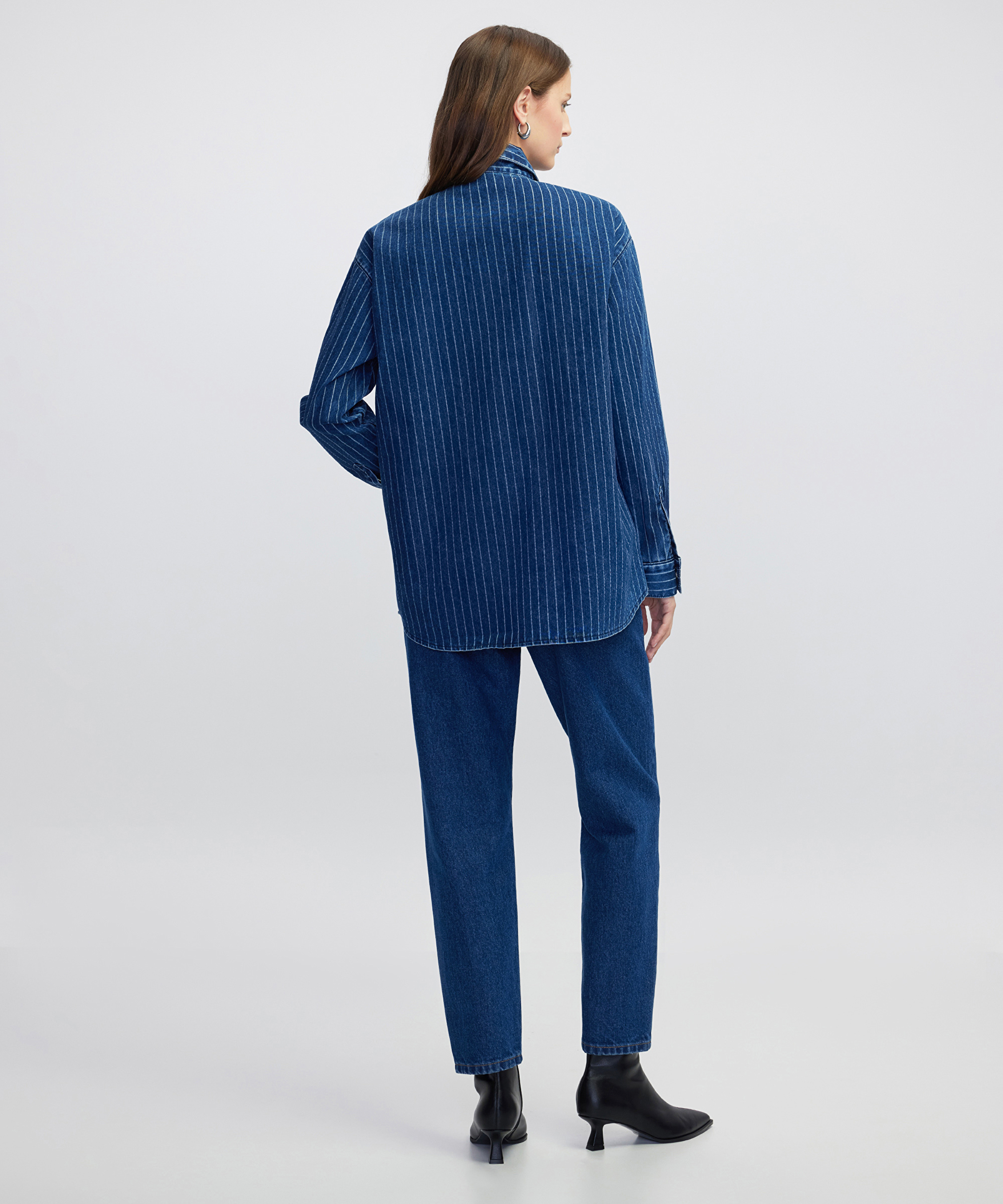 Çizgili denim gömlek _3