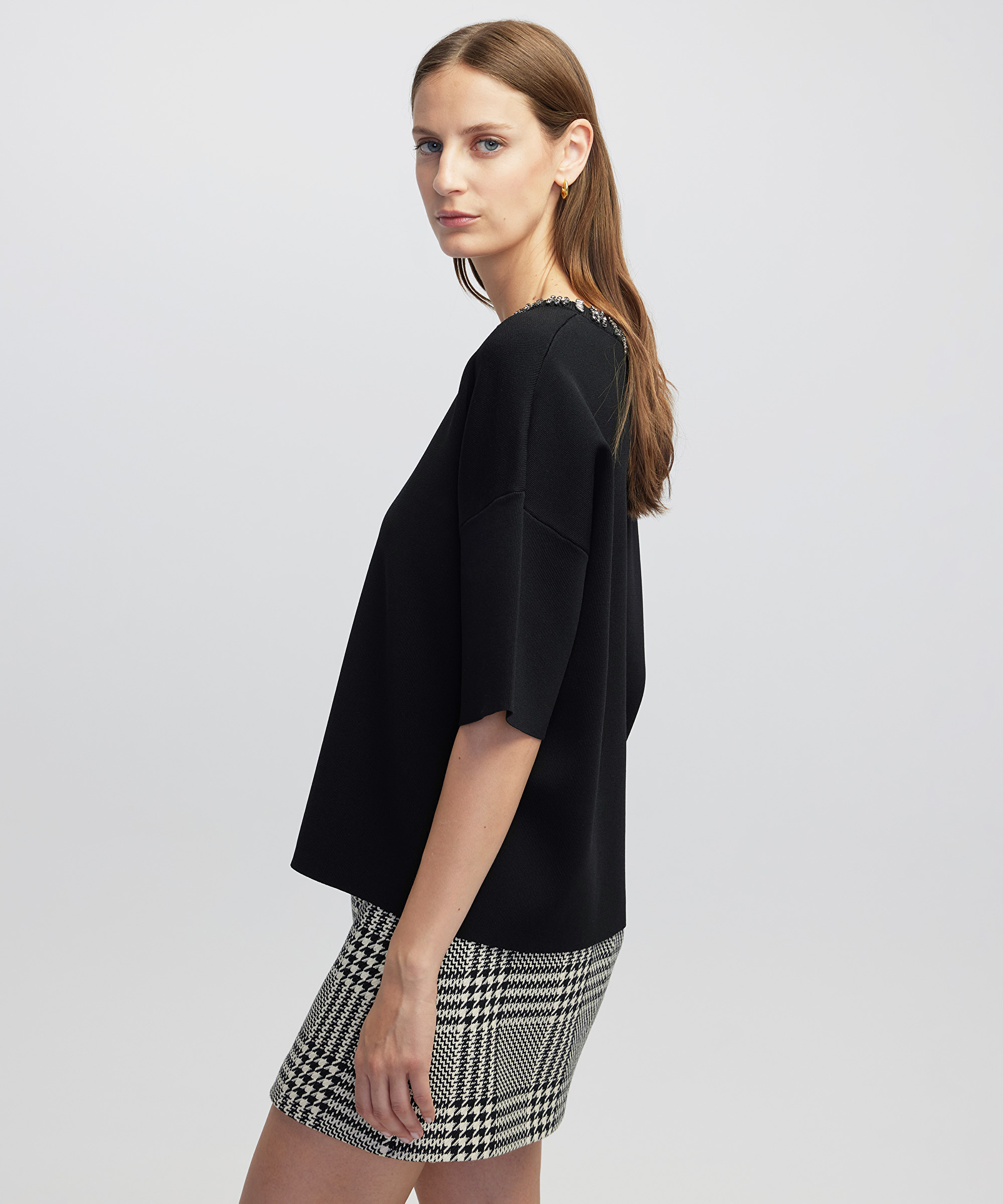 Strass taş aksesuarlı oversize triko_2
