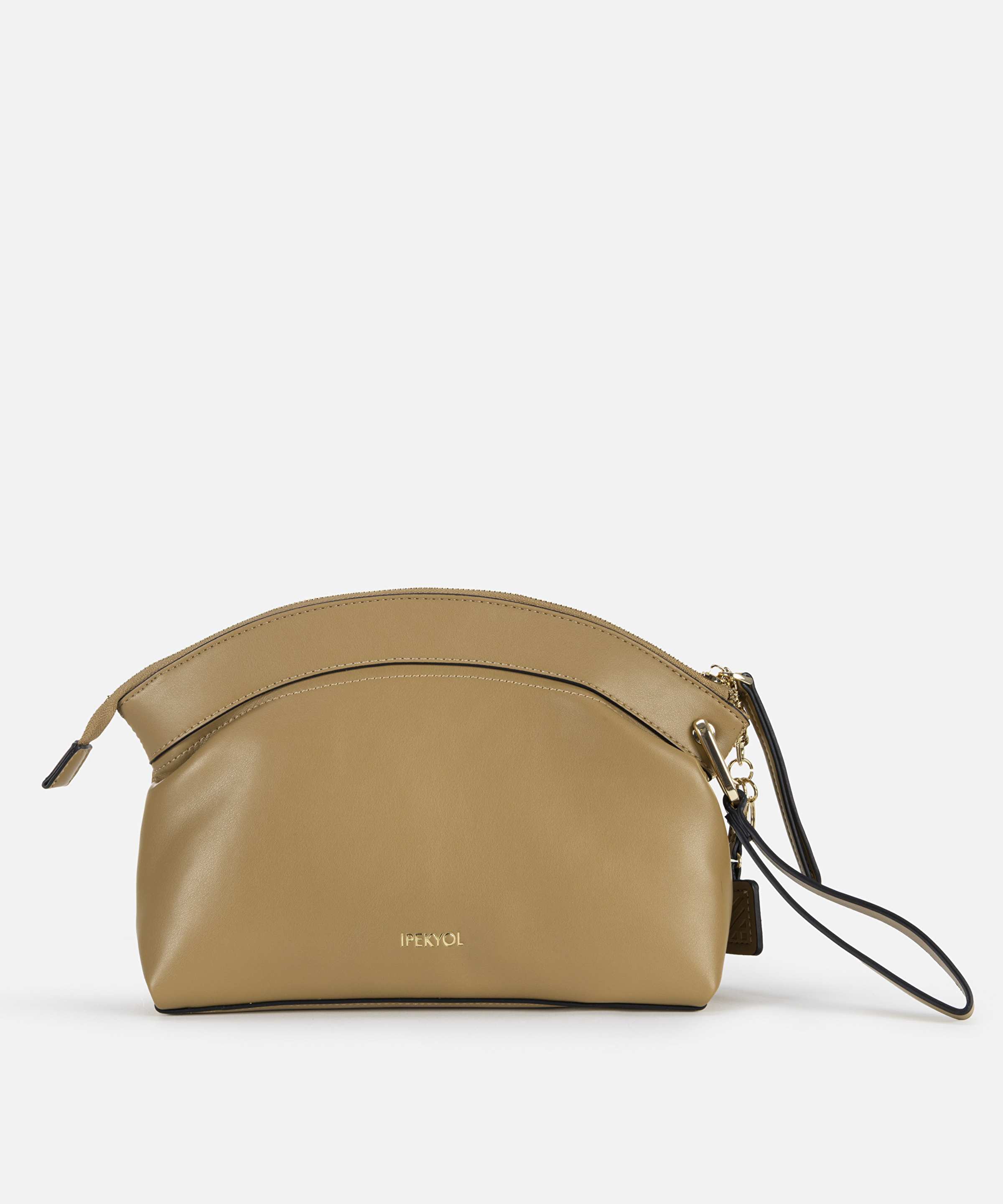Deri görünümlü monogram tokalı clutch