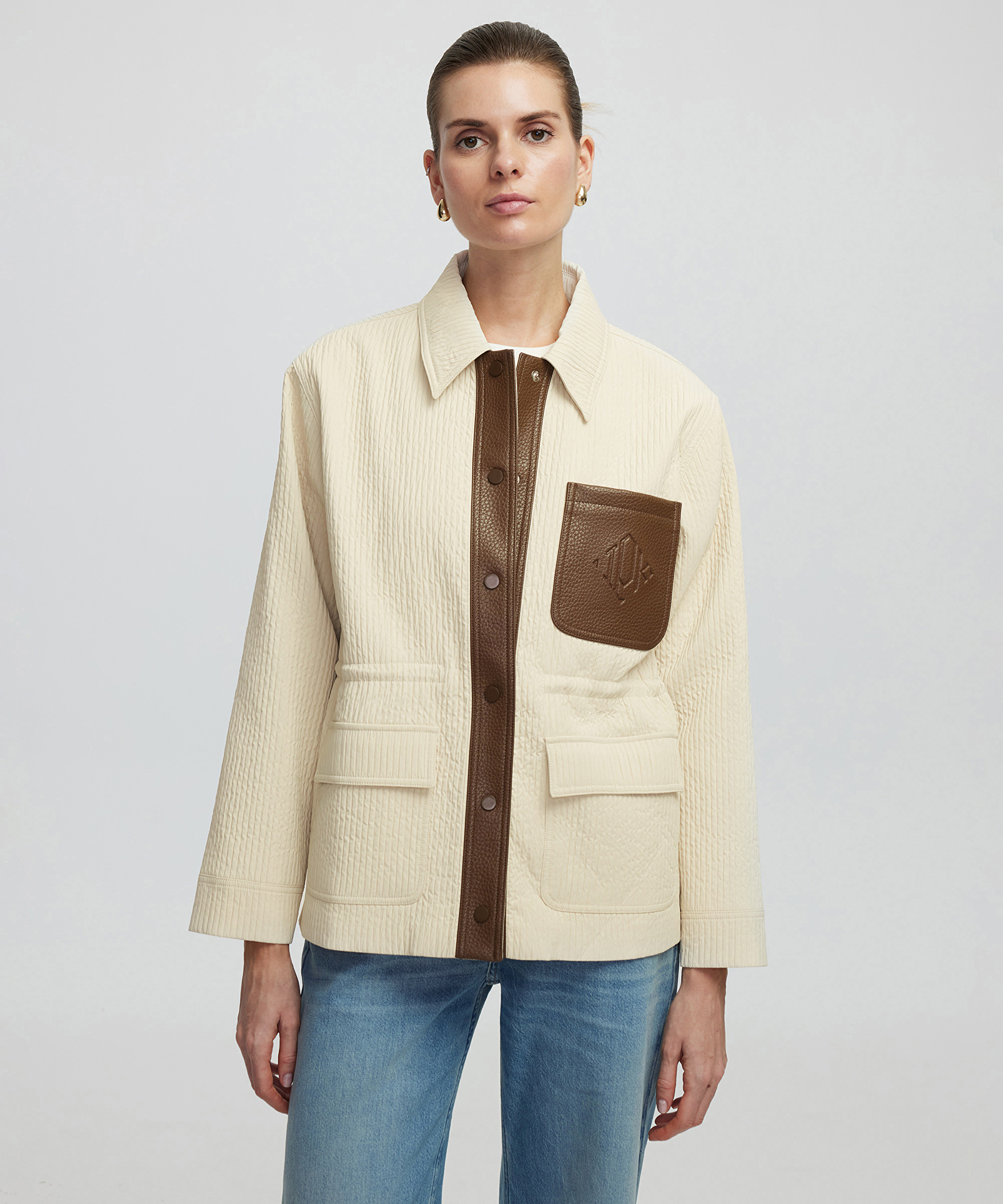 Monogram baskılı mont