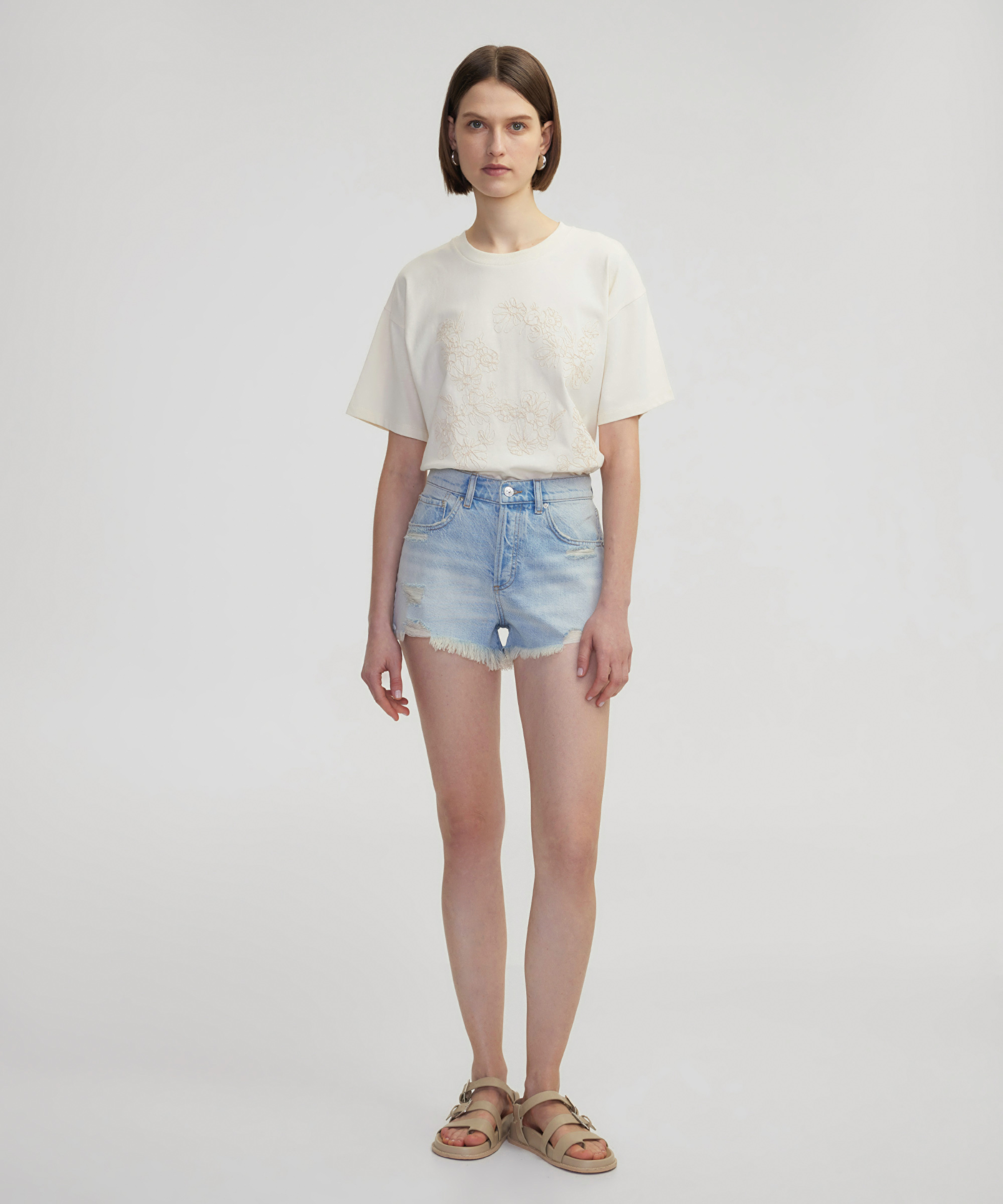 Raw edge denim şort