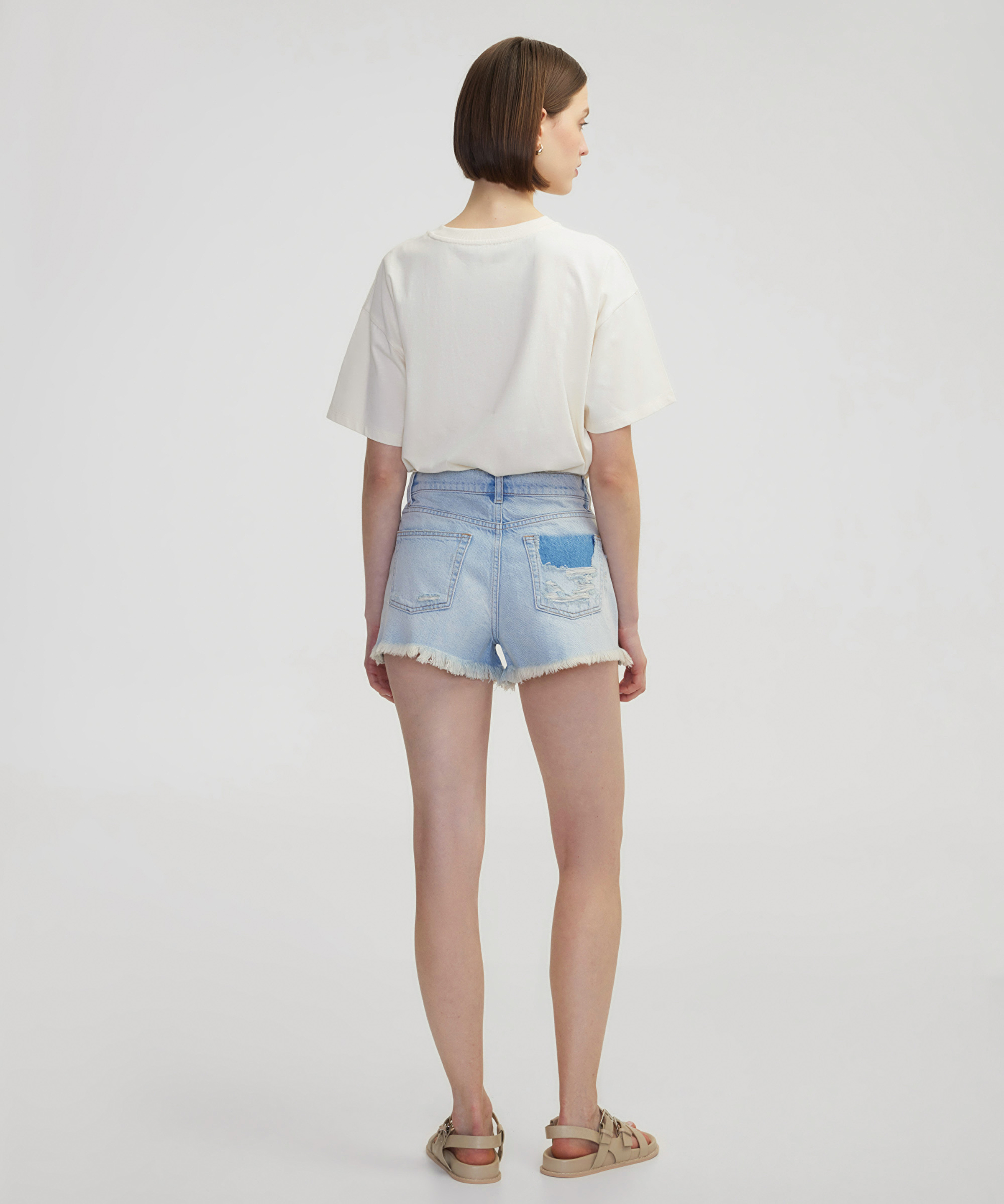 Raw edge denim şort_3