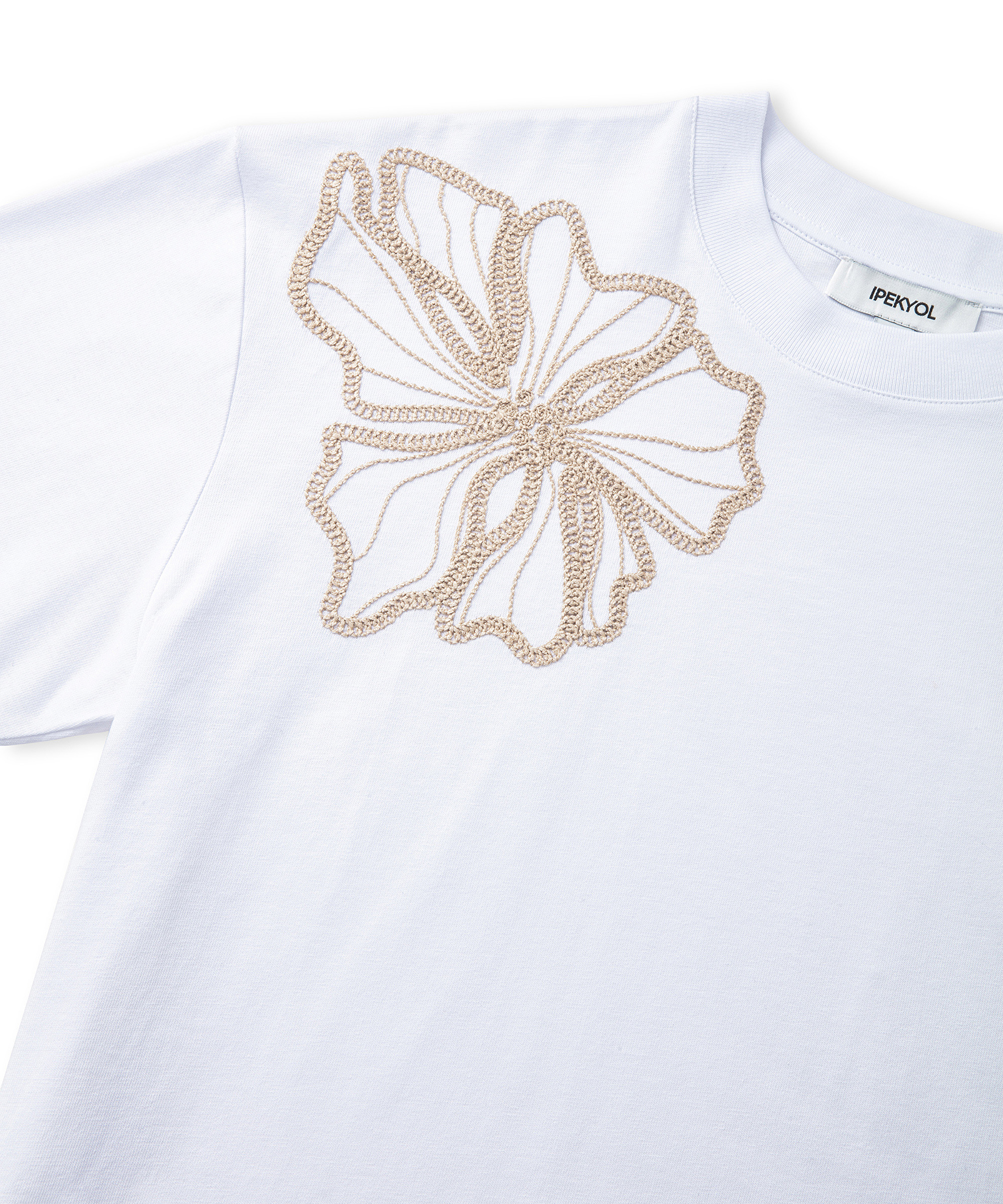 Floral nakışlı tişört_5
