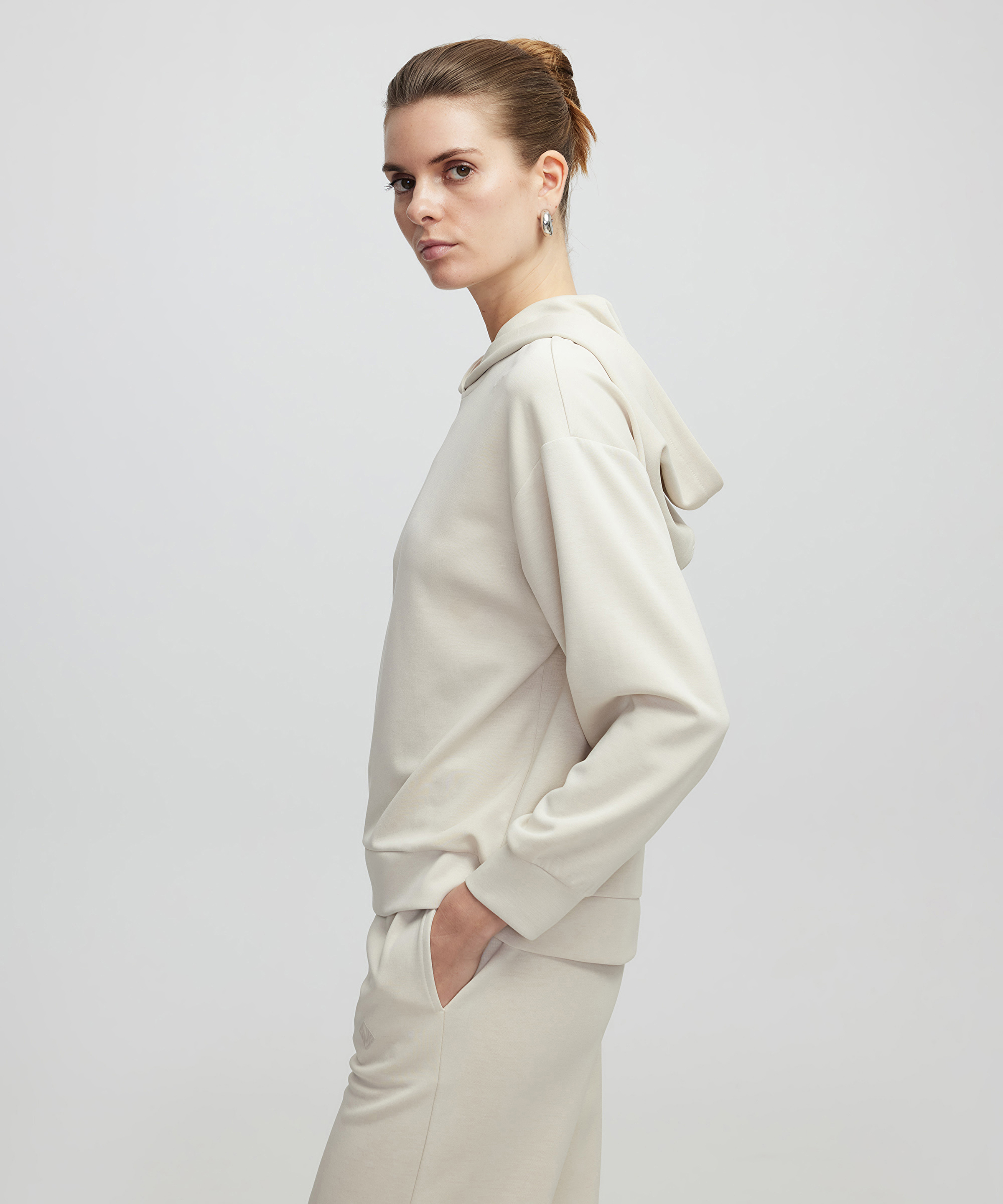 Kapüşonlu sweatshirt_2