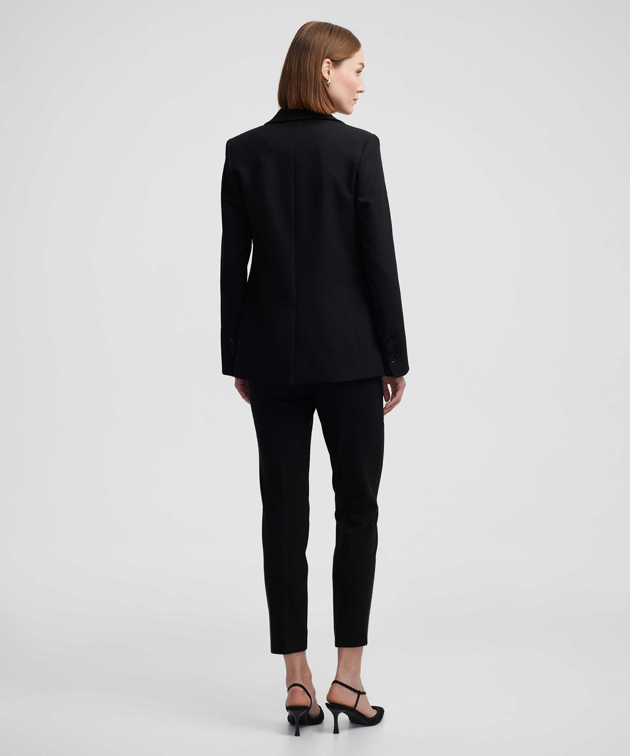 Vatkalı cep kapaklı blazer_3