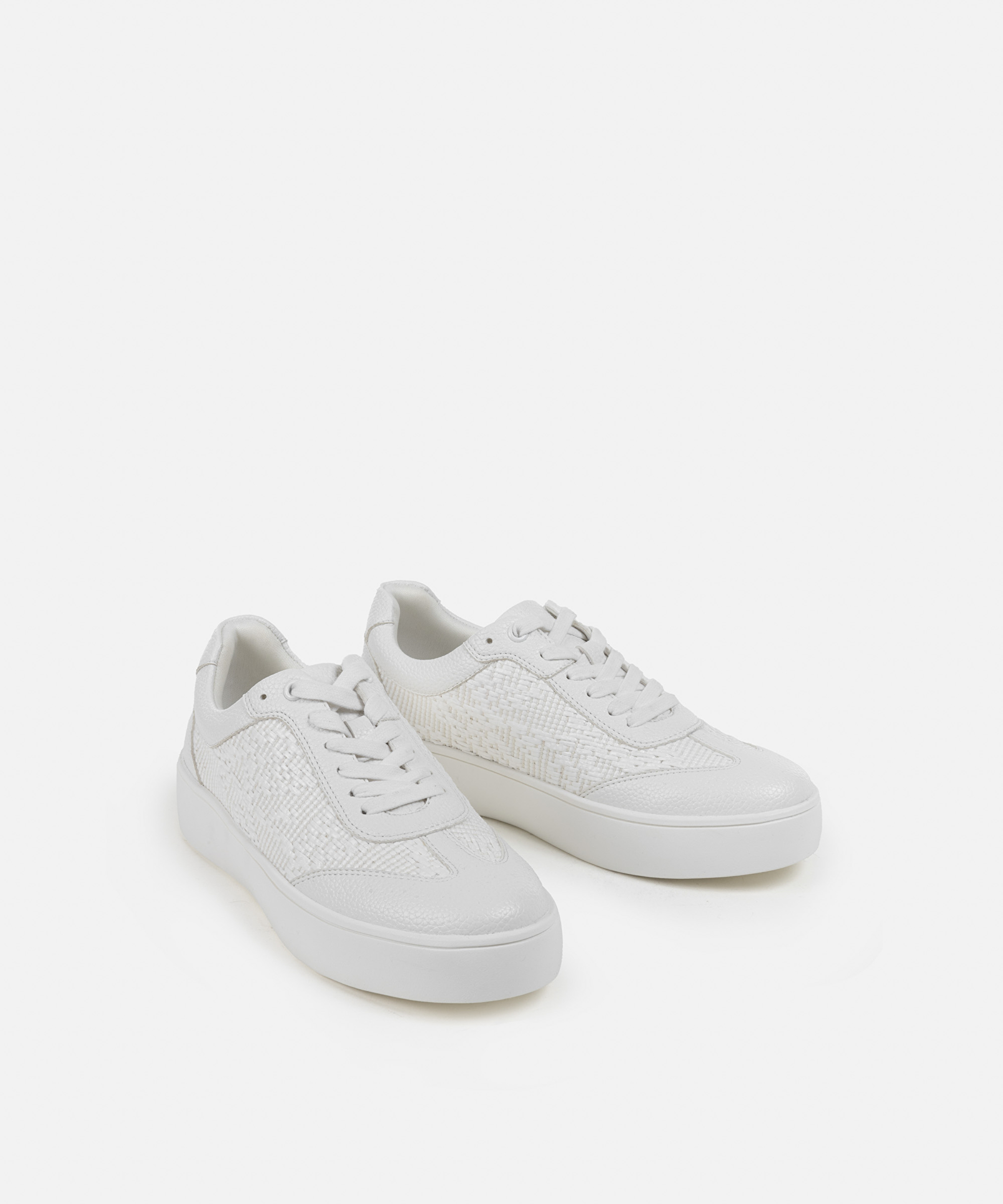 Kontrast dokulu sneaker_2