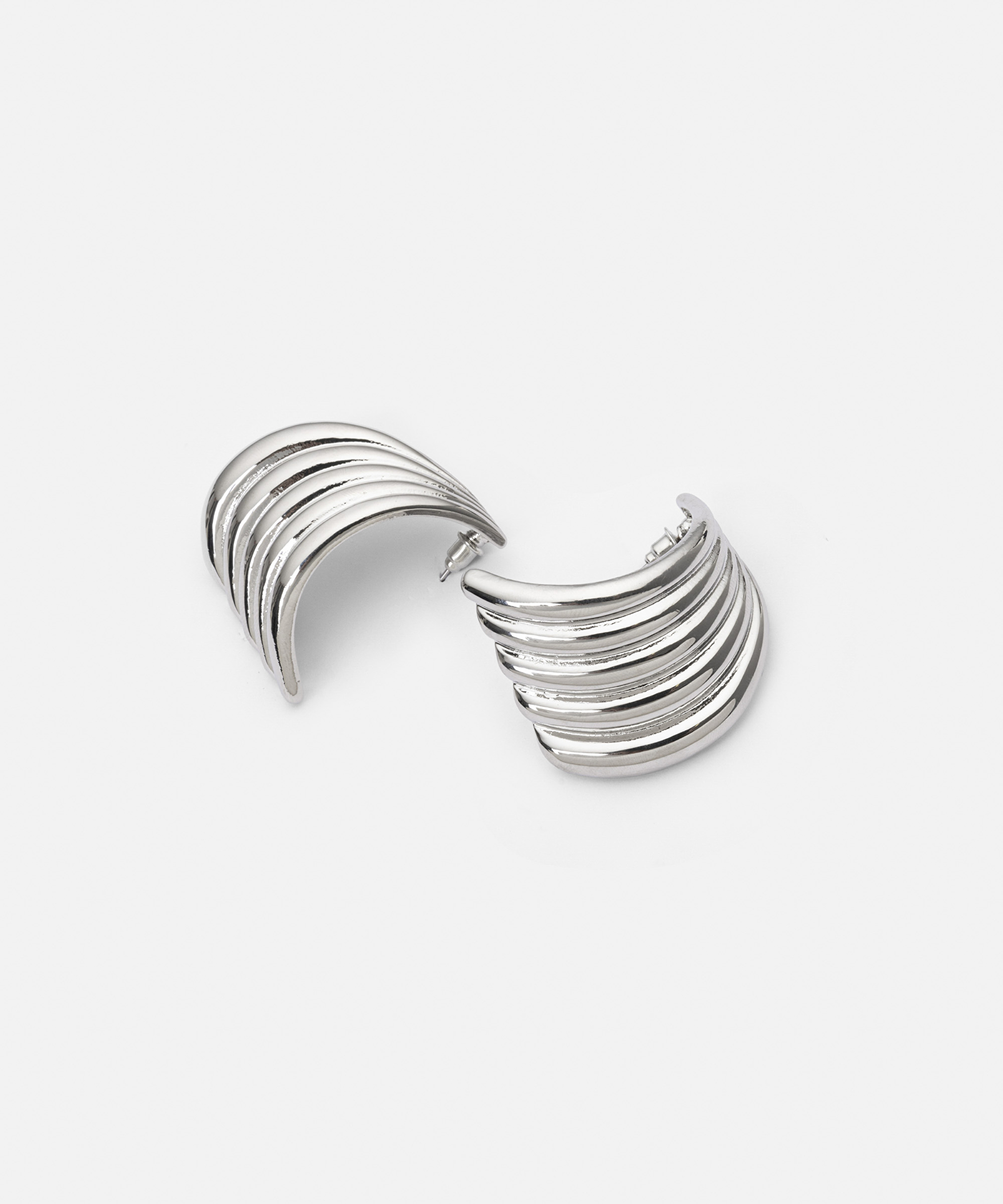 Dokulu metal küpe_2