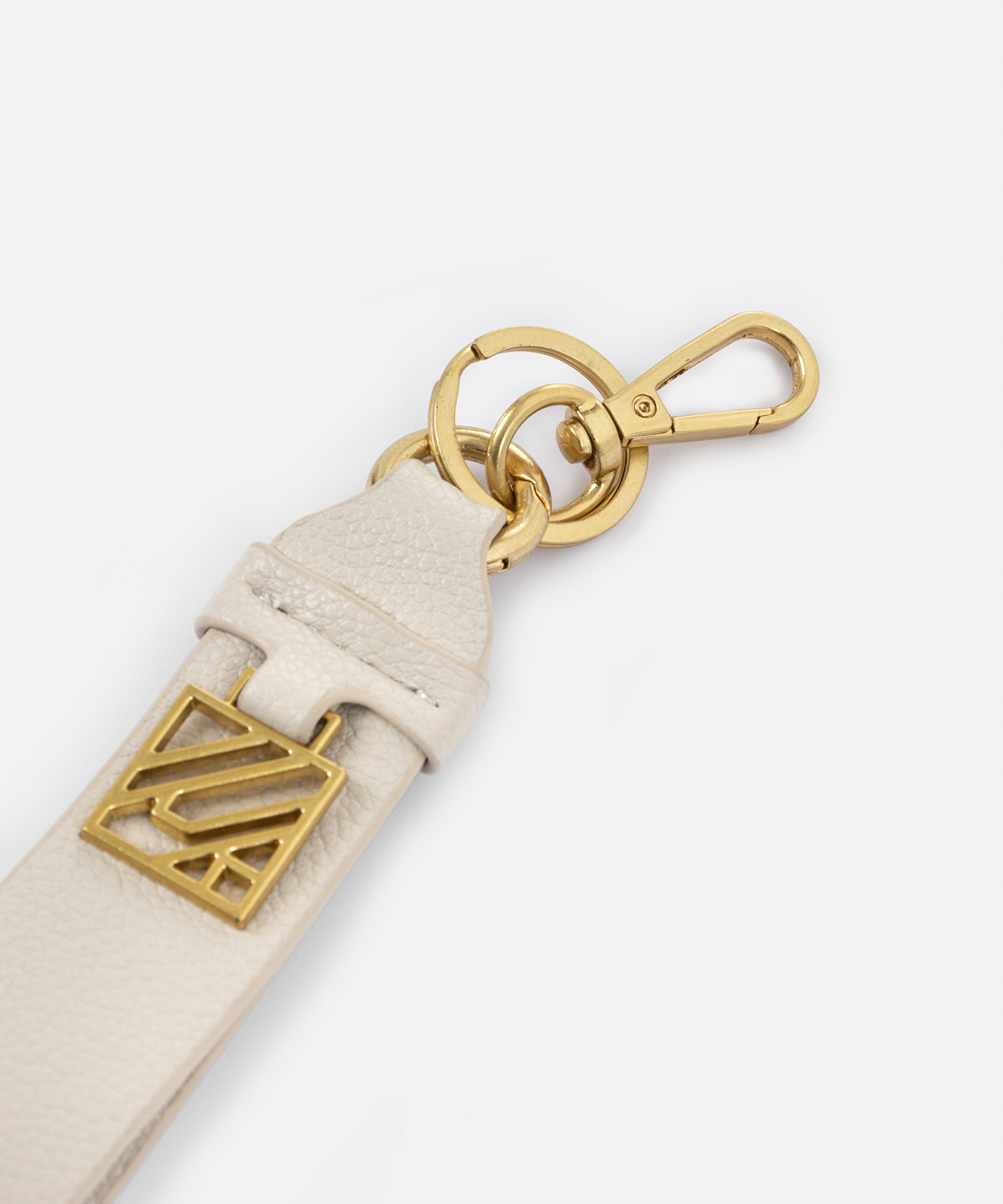 Monogram tokalı deri görünümlü anahtarlık_2