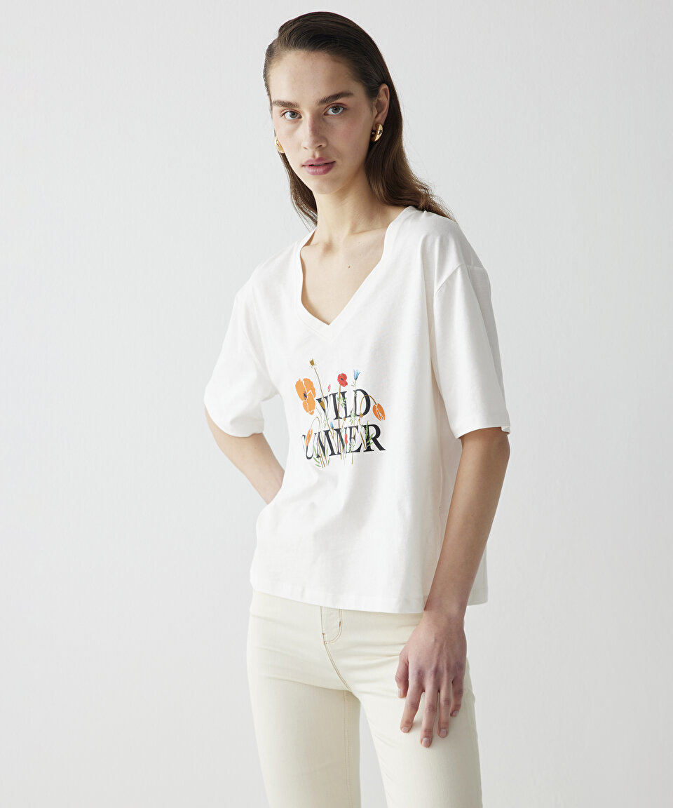 İpekyol Slogan ve görsel baskılı tişört. 2